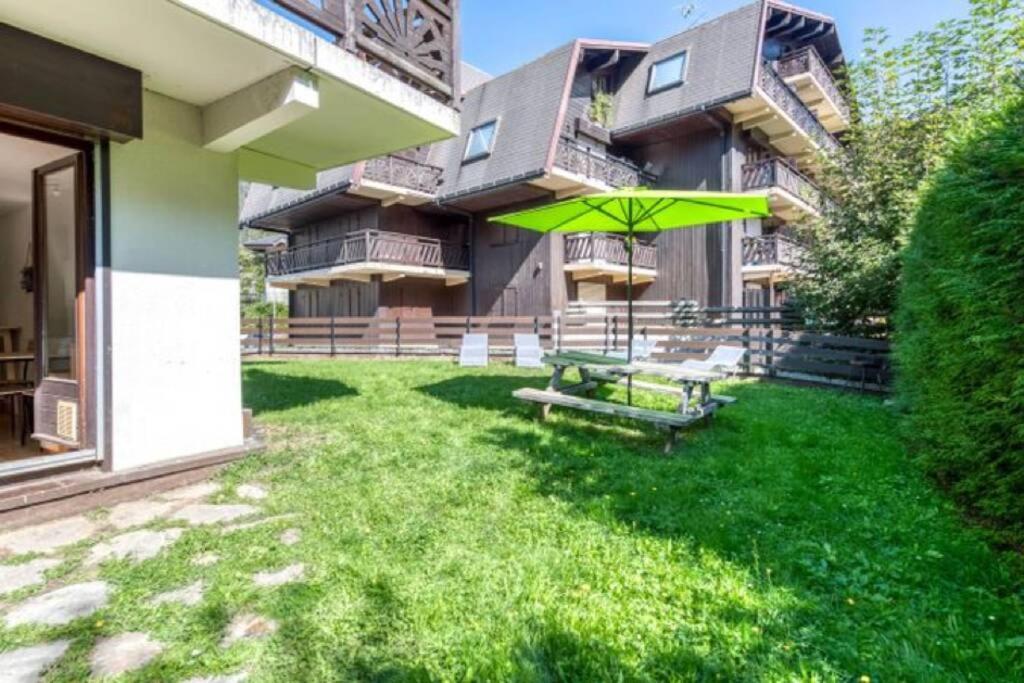 דירות שאמוני Sapi Happy Sunny Flat With A Garden מראה חיצוני תמונה