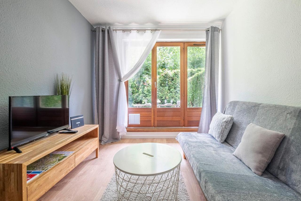 דירות שאמוני Sapi Happy Sunny Flat With A Garden מראה חיצוני תמונה